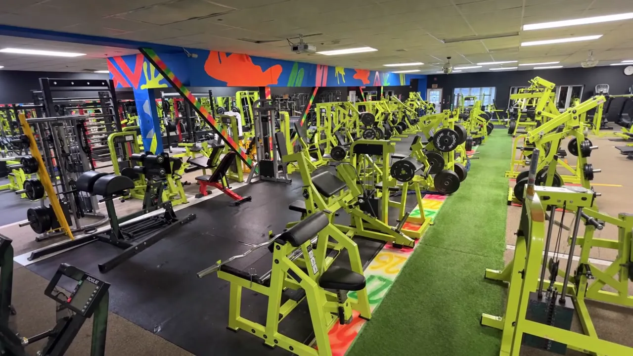 Training equipment inside Power Shape gym